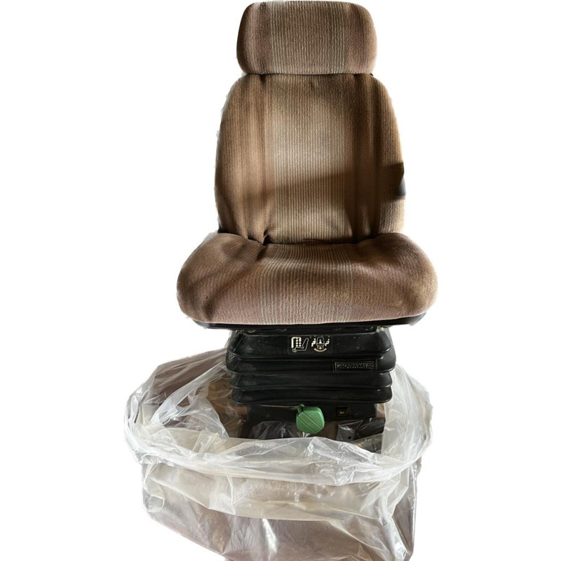 ASIENTO DE COSECHADORA MARCA GRAMMER